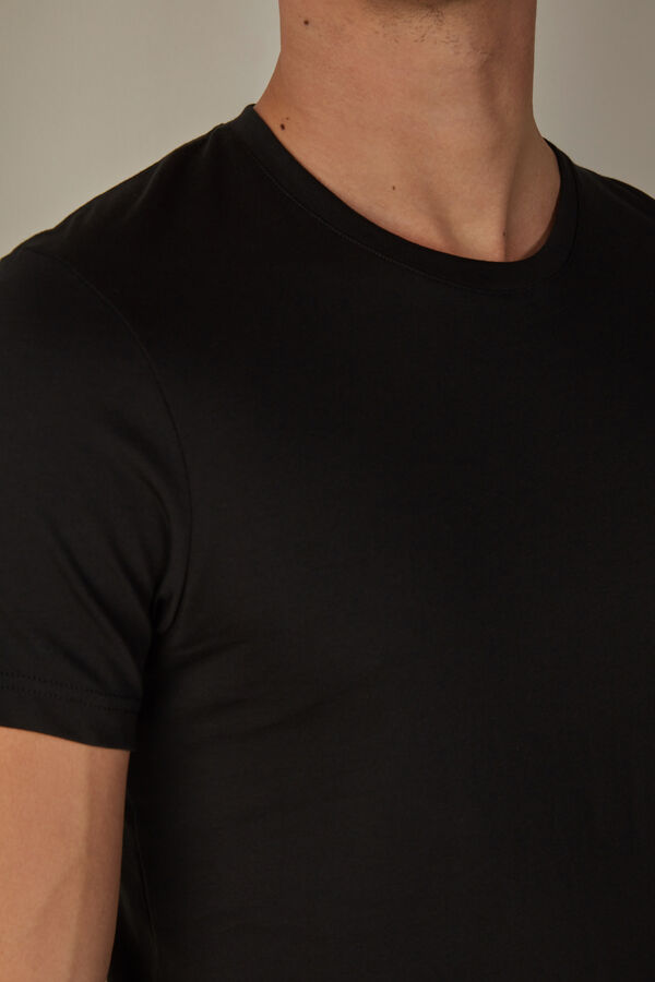 Intimssimi Short Sleeve Crew Neck T Shirt in Supima® Cotton Black | ILIIZ74913