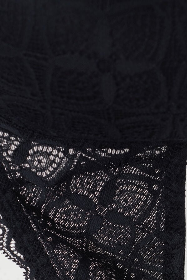 Intimssimi Sofia Balconette Bra in Lace Black | ZILMJ98306